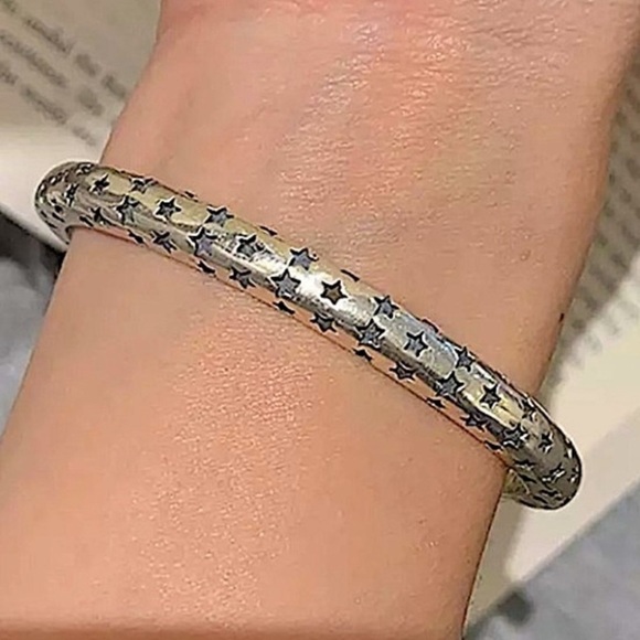 Star Sterling Silver Bangle Cuff Bracelet - Picture 2 of 4